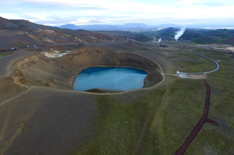Кратер Вити в Исландии образовался в ходе извержения 1724 г. / ©Shane Rooyakkers